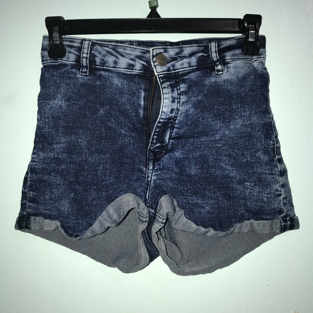 h&m high waisted dark wash shorts